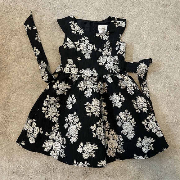 Rare Editions Black and White Floral Dress - Picture 1 of 1